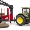 Bruder Traktor John Deere 7R350 Mit Rückeanhänger Und Vier Baumstämmen