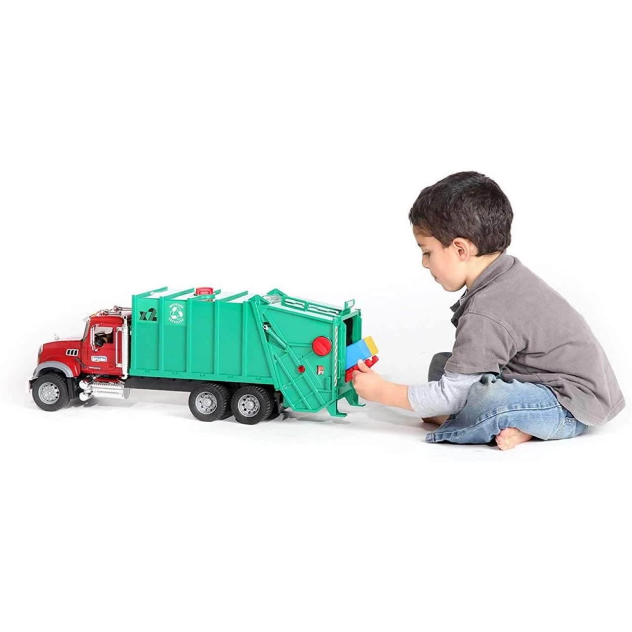 Bruder 02812 - Mack Granite Müll LKW Müllauto Mülltonne 3 Bruder 02812 - Mack Granite Müll LKW Müllauto Mülltonne – Bild 3