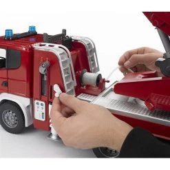 Bruder 03590 Scania R-Serie Feuerwehrleiterwagen Mit Wasserpumpe Und Light & Sound Modul 10 Bruder 03590 Scania R-Serie Feuerwehrleiterwagen Mit Wasserpumpe Und Light & Sound Modul -Spielzeugautos Verkauf xbru 3590 3 1280x1280