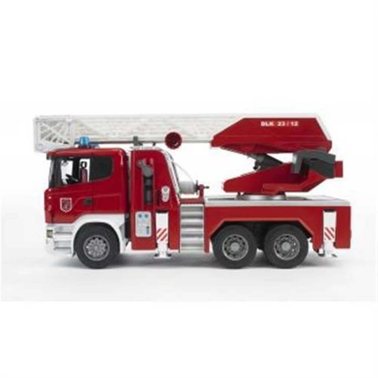 Bruder 03590 Scania R-Serie Feuerwehrleiterwagen Mit Wasserpumpe Und Light & Sound Modul 6 Bruder 03590 Scania R-Serie Feuerwehrleiterwagen Mit Wasserpumpe Und Light & Sound Modul – Bild 6